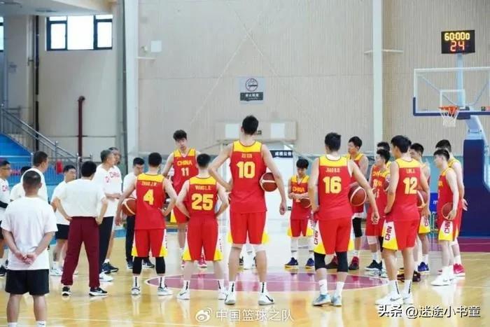 篮球赛规则与奖金的关系_篮球赛奖金牌子图片_篮球比赛奖金
