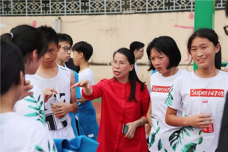 桂林篮球组队比赛规则是什么_桂林篮球_桂林组队篮球规则比赛是几号球