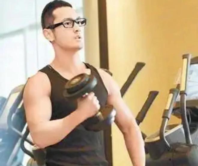 健身餐脂肪类的吃什么_增肌增脂餐_健身营养餐增脂